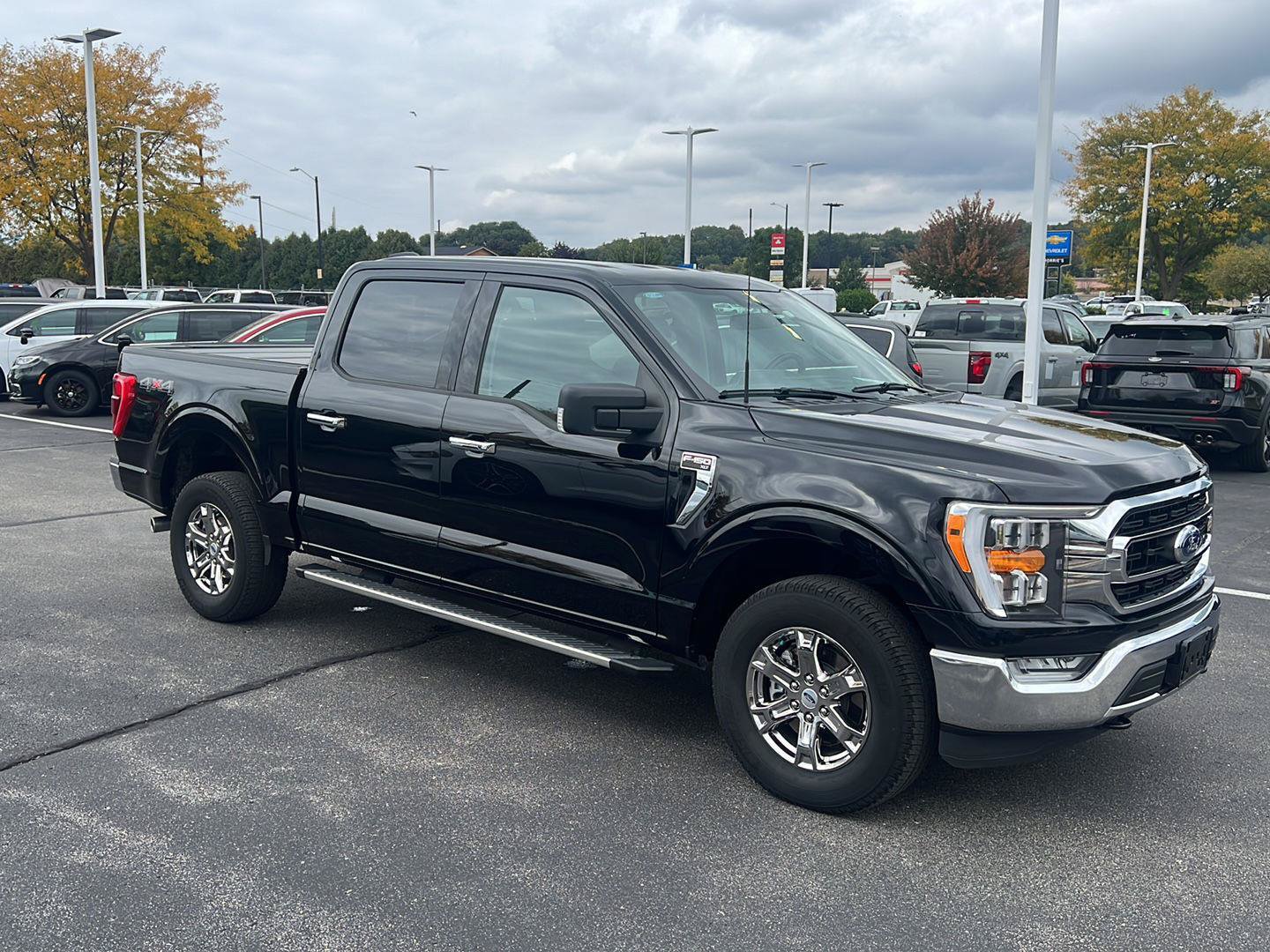 Used 2023 Ford F150 XLT w/ Equipment Group 302A High AWD/4WD image 2