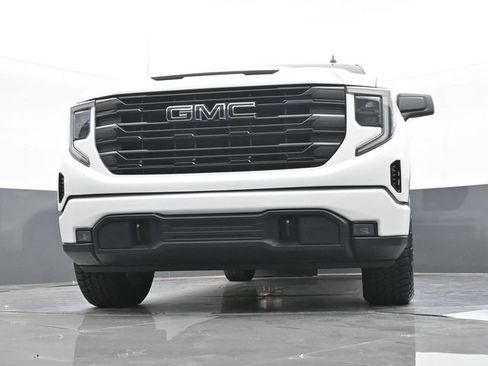 Used 2024 GMC Sierra 1500 Elevation w/ X31 Off-Road Package AWD/4WD image 55