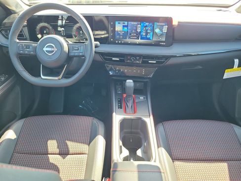 New 2026 Nissan Kicks SR w/ Illumination Package FWD image 7