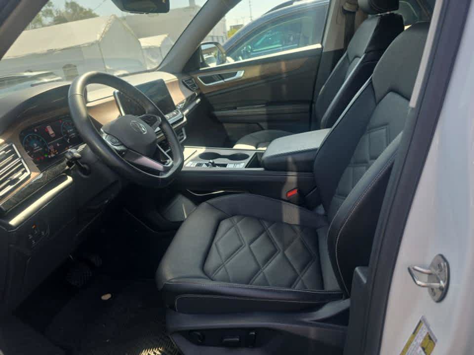 Used 2024 Volkswagen Atlas SE FWD image 10