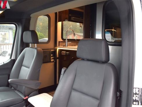 Used 2019 Mercedes-Benz Sprinter 170 image 17