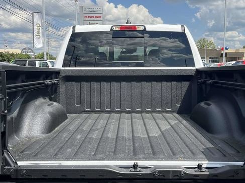 New 2027 RAM 1500 4x4 Crew Cab image 19