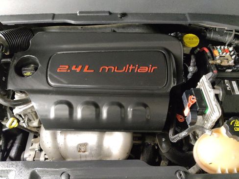 Used 2018 Jeep Compass Latitude w/ Popular Equipment Group image 30