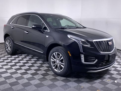 Certified 2023 Cadillac XT5 Premium Luxury w/ LPO, Floor Liner Package image 22