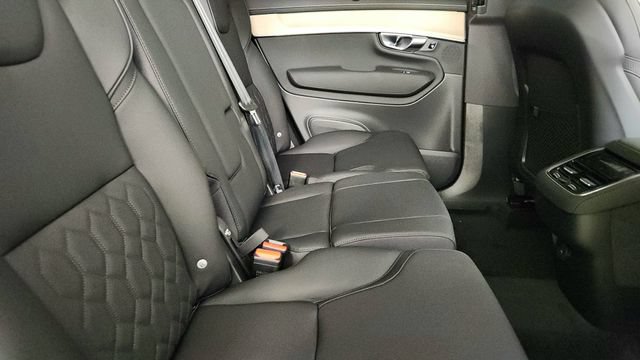 Used 2027 Volvo XC90 B6 Plus AWD/4WD image 36
