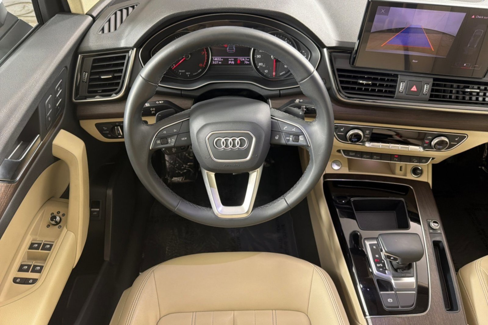 Used 2023 Audi Q5 2.0T Premium w/ Convenience Package AWD/4WD image 13