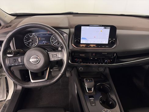 Certified 2023 Nissan Rogue SL w/ SL Premium Package image 3