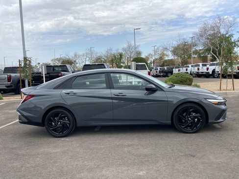 Used 2026 Hyundai Elantra Sport FWD image 2