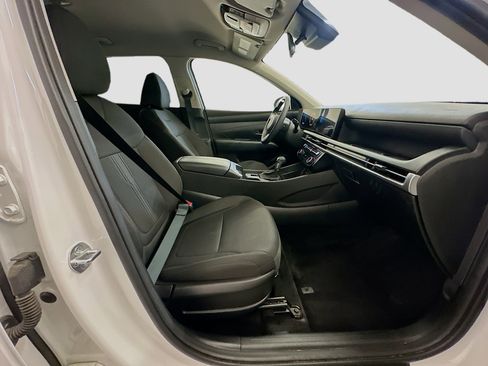 Used 2025 Hyundai Tucson SEL image 32