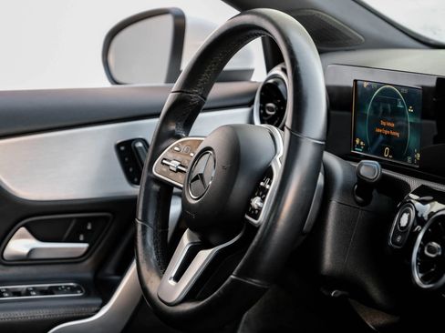 Used 2019 Mercedes-Benz A 220 4MATIC image 18