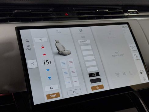 New 2026 Land Rover Range Rover Sport SE AWD/4WD image 16