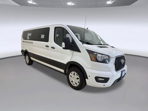 Used 2024 Ford Transit 350 XLT RWD image 7