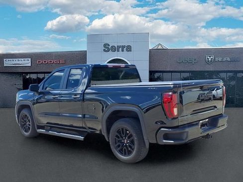 Used 2023 GMC Sierra 1500 Pro w/ Graphite Edition AWD/4WD image 4
