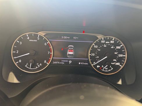 Used 2024 Nissan Rogue SV FWD image 4