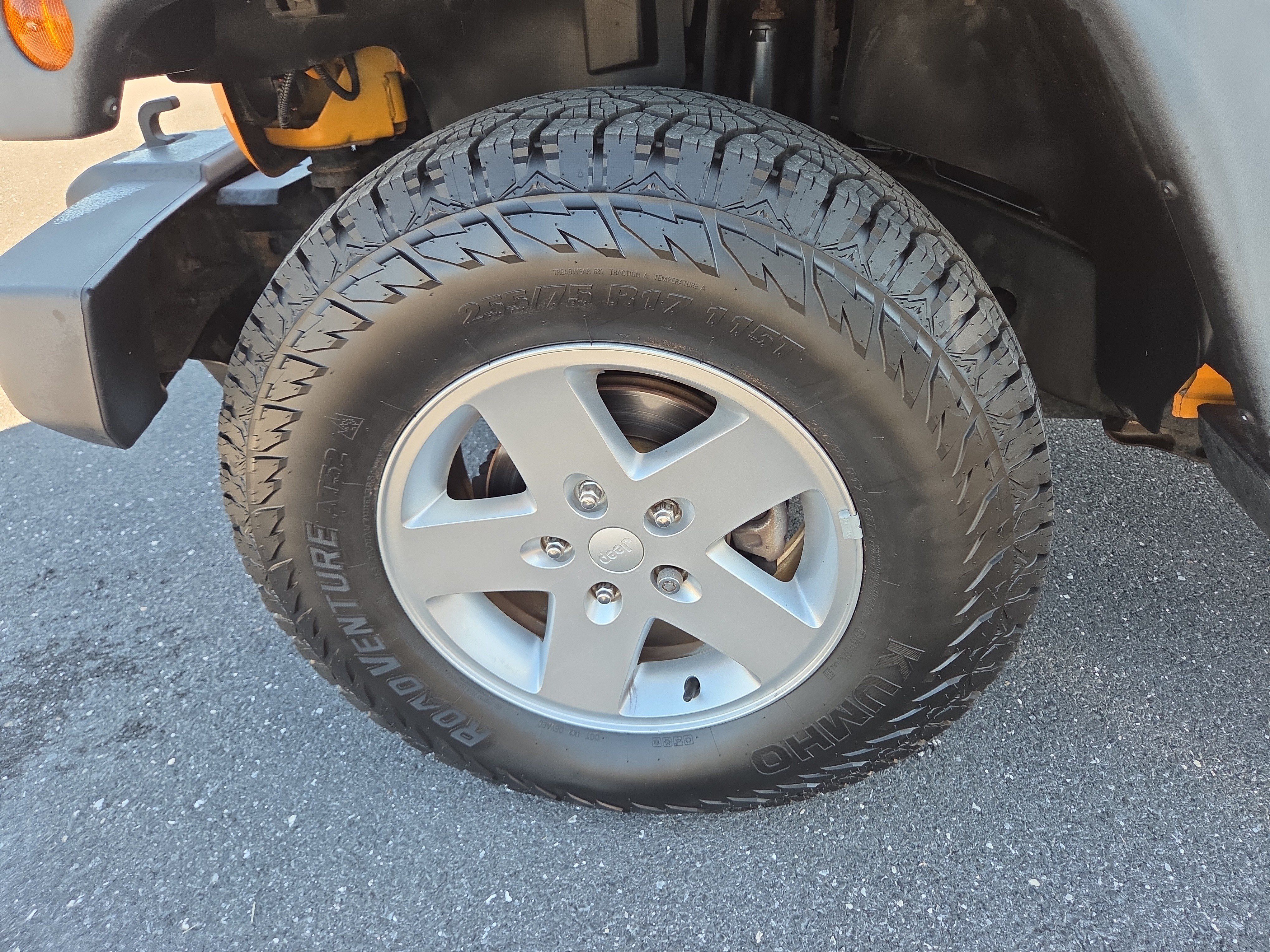 Used 2012 Jeep Wrangler Unlimited Sport AWD/4WD image 25