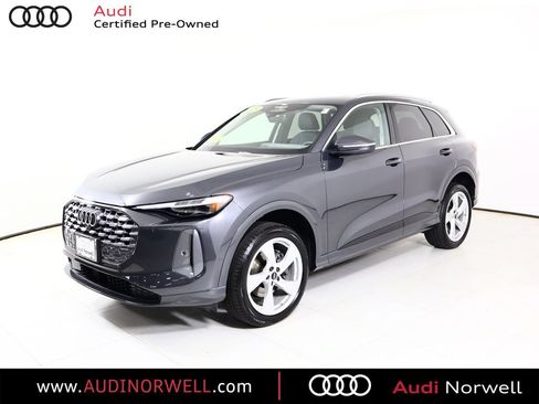 Certified 2025 Audi Q5 Premium Plus w/ Premium Plus AWD/4WD image 12