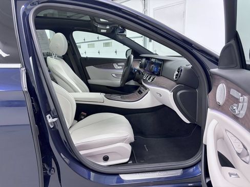 Certified 2023 Mercedes-Benz E 350 4MATIC Sedan image 18