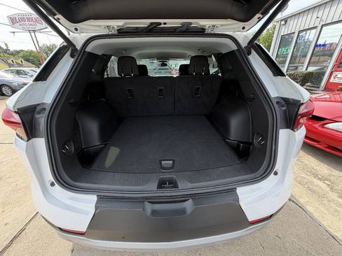 Used 2020 Chevrolet Blazer LT FWD image 10