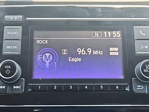 Used 2018 Honda CR-V LX image 12