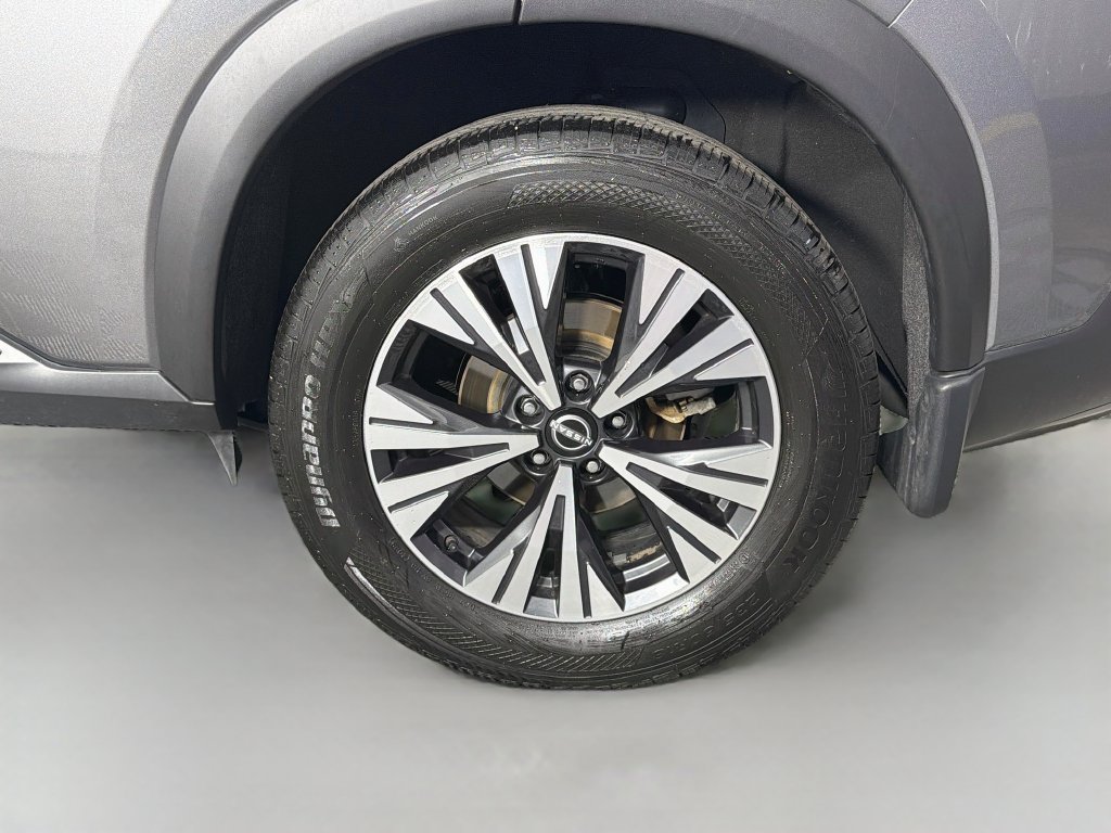 Used 2023 Nissan Rogue SV w/ SV Premium B Package AWD/4WD image 30