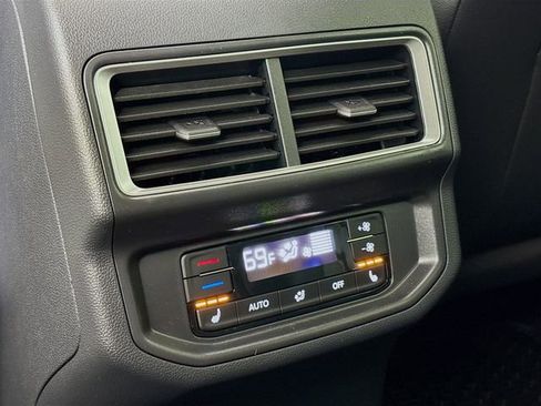 New 2026 Volkswagen Atlas SEL image 25