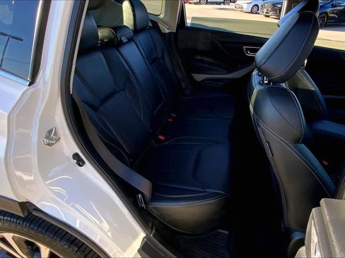 Used 2022 Subaru Forester Limited image 19