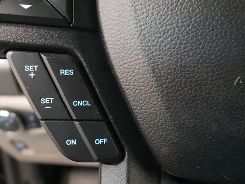 Used 2019 Ford F150 XLT image 37