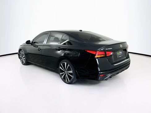 Used 2022 Nissan Altima 2.5 SR FWD image 5