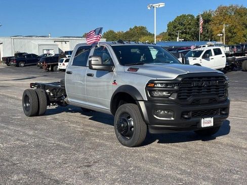 New 2026 RAM 4500 Tradesman image 2