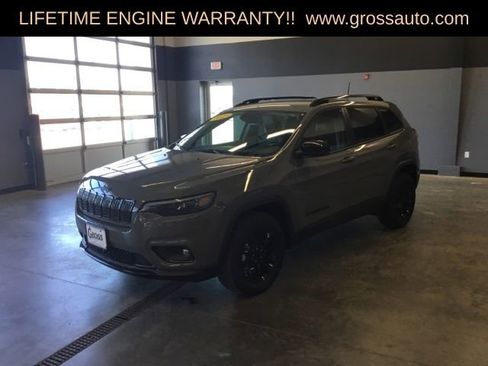 Used 2023 Jeep Cherokee Altitude Lux AWD/4WD image 4
