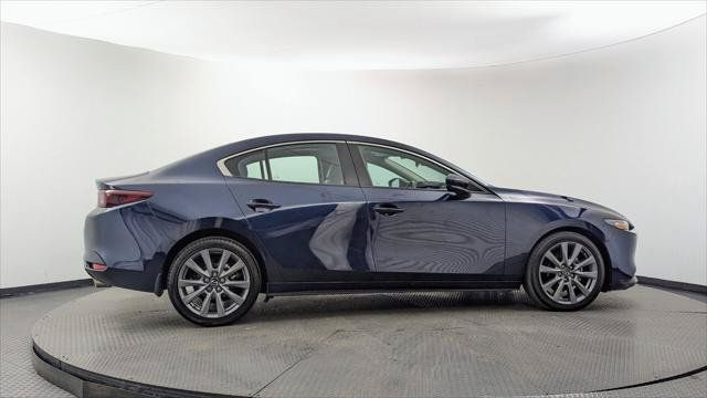 Used 2025 MAZDA MAZDA3 s FWD image 9