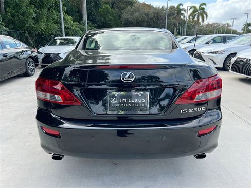 Used 2015 Lexus IS 250C image 6