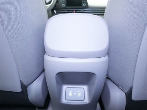 New 2026 Hyundai Elantra SEL Sport image 18