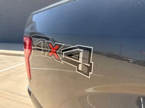 Used 2016 Ford F150 XLT AWD/4WD image 9