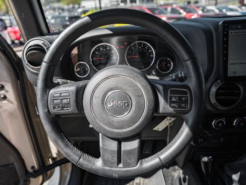 Used 2016 Jeep Wrangler Sport w/ Quick Order Package 23S AWD/4WD image 29