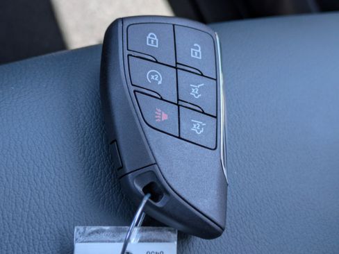 New 2026 GMC Yukon AT4 w/ Premium Trailering Package image 35