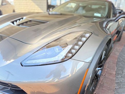 Used 2015 Chevrolet Corvette Z06 w/ 3LZ Preferred Equipment Group RWD image 32