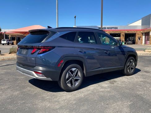 Used 2025 Hyundai Tucson SEL image 4