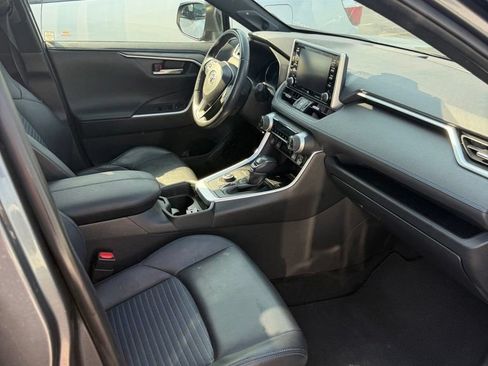 Used 2019 Toyota RAV4 XSE AWD/4WD image 9
