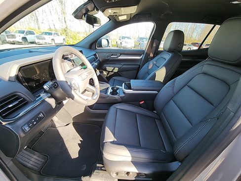 New 2026 GMC Terrain Elevation w/ Elevation Premium Package image 15