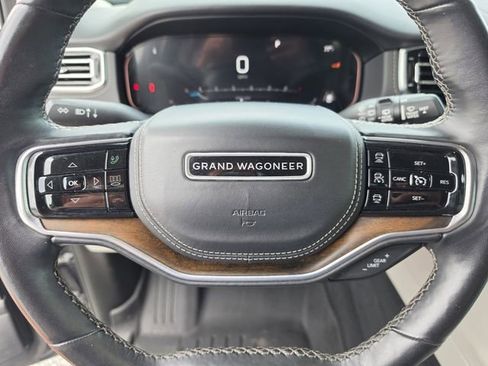 Used 2022 Jeep Grand Wagoneer Series II w/ Flexible Seating Group AWD/4WD image 37