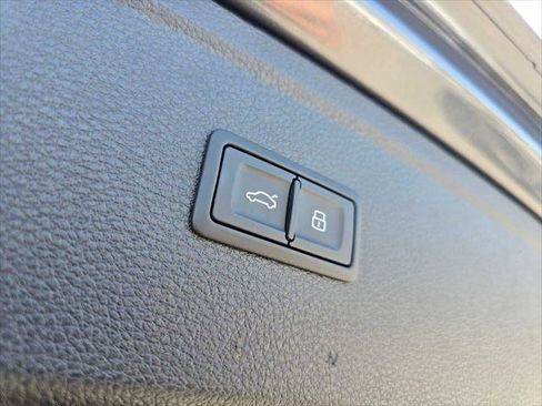 Used 2023 Audi Q5 2.0T Premium Plus w/ Premium Plus Package AWD/4WD image 15