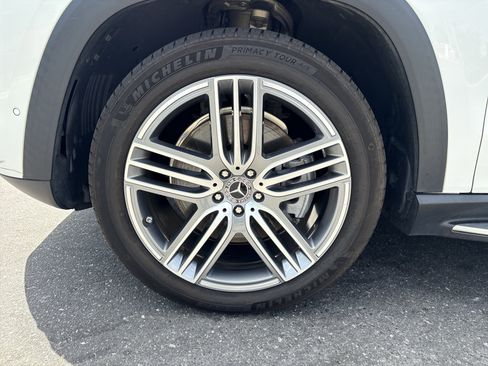 Used 2020 Mercedes-Benz GLS 450 4MATIC image 13