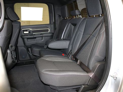 New 2026 RAM 2500 Big Horn AWD/4WD image 29