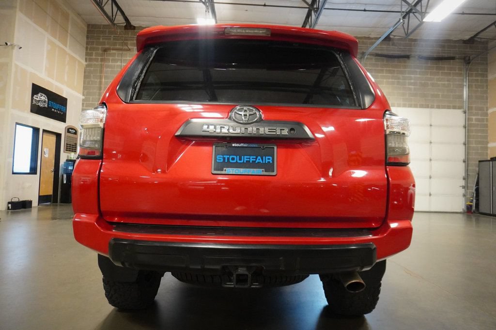 Used 2017 Toyota 4Runner TRD Pro AWD/4WD image 7