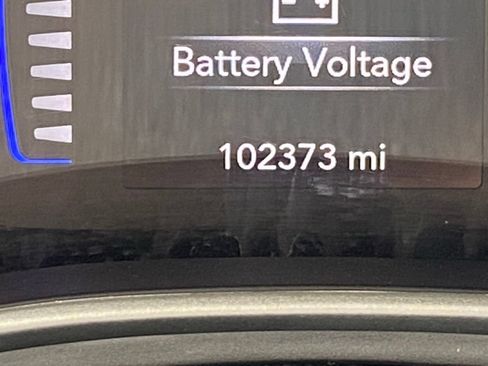 Used 2020 Chrysler Pacifica Touring-L FWD image 25