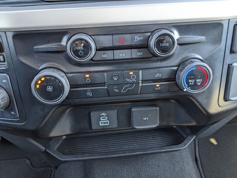 Used 2025 Ford F250 XLT image 28