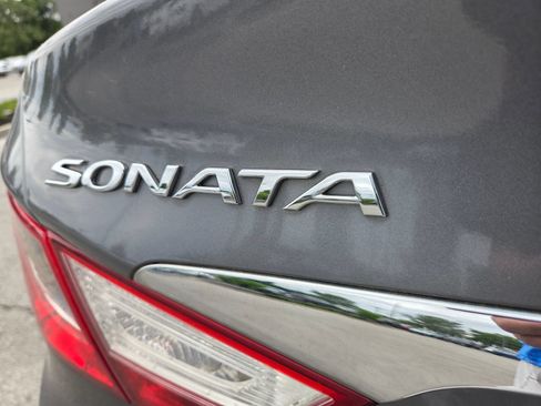 Used 2013 Hyundai Sonata SE FWD image 14