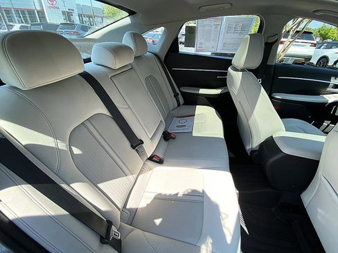 Used 2024 Hyundai Sonata SEL w/ Convenience Package FWD image 22
