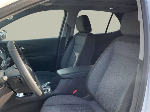 Used 2024 Chevrolet Equinox LT image 24